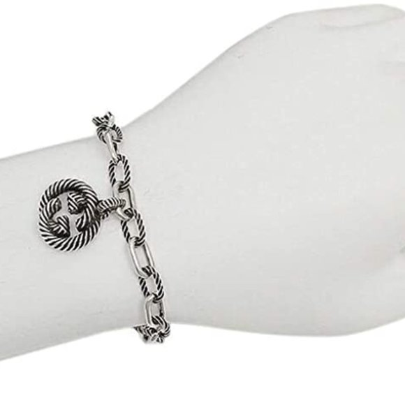 Gucci Silver Bracelet with Interlocking GG Charm - Picture 3 of 7